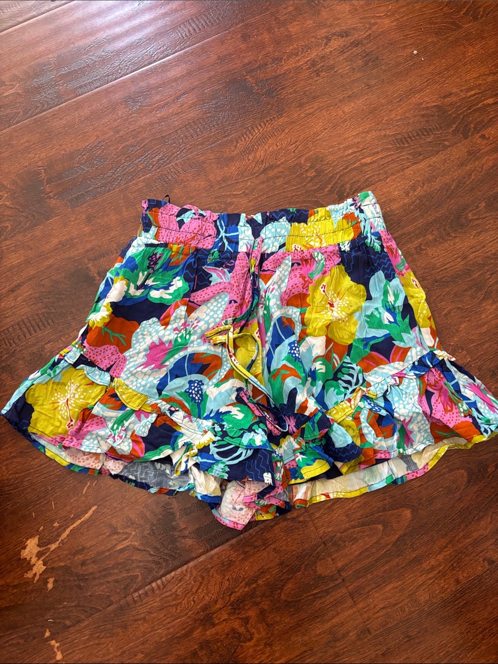 Floral Ruffle Hem Shorts